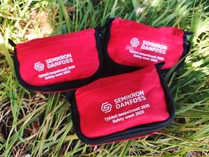 Lekárničky s logom Semikron