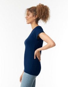 Dámske Softstyle tričko s výstrihom do V - Gildan