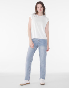 Dámske voľné tričko s rolovanými rukávmi - Bella+Canvas