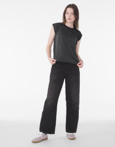 Dámske voľné tričko s rolovanými rukávmi - Bella+Canvas