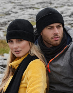 Čiapka s lemom z recyklovaného fleecu - Beechfield