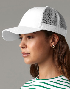 6 panelová šiltovka Snapback Trucker - Beechfield