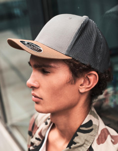 110 Trucker šiltovka - Flexfit