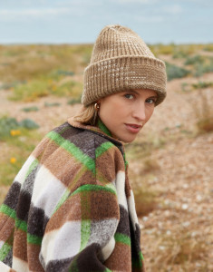 Chunky Knitted Patch Beanie - Beechfield