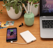 Vrecková powerbanka 5 000 mAh s integrovaným káblom - XD Collection