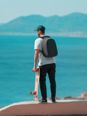 Nedobytný batoh Bobby Hero Small - XD Design