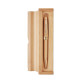 Pero v krabičke z bambusu