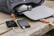 Hliníková 18W PD powerbanka 10 000 mAh - XD Collection