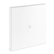Podložka pod myš a nabíjačka