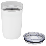 Sklenený kelímok s objemom 420 ml s vonkajšou stenou z recyklovaného plastu Bello