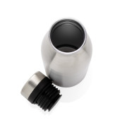 Fľaša na vodu z RCS recyklovanej nerezovej ocele - XD Collection