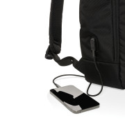Moderný batoh na 15,6" notebook Swiss Peak z RPET AWARE™ - Swiss Peak