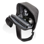 Nedobytný batoh na 15,6" notebook Swiss Peak z RPET AWARE™ - Swiss Peak