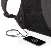 Nedobytný batoh na 15,6" notebook Swiss Peak z RPET AWARE™ - Swiss Peak