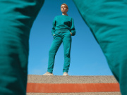 Mikina IQONIQ Kruger relaxed fit z recykl. bavlny - Iqoniq