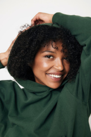 Mikina s kapucňou IQONIQ Yoho relaxed fit z recykl. bavlny - Iqoniq