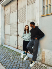 Mikina s kapucňou IQONIQ Yoho relaxed fit z recykl. bavlny - Iqoniq – iceberg green – náhľad 15
