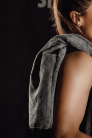 Športový uterák VINGA z GRS RPET 40x80cm - Vinga