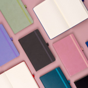 NOTIQUE Notes Lila, linajkovaný, 13 x 21 cm