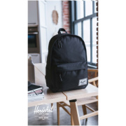 Herschel Classic™ batoh 16 l - Herschel