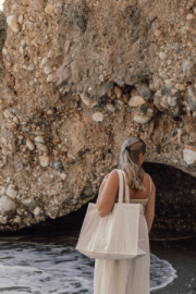 Maxi tote bag VINGA Hilo z recykl. canvas AWARE™ - Vinga