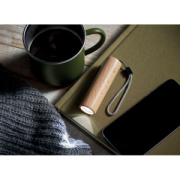 Dobíjacie svietidlo z dreva