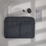 Obal na 15,6" notebook Laluka z recykl. bavlny AWARE™ - XD Collection