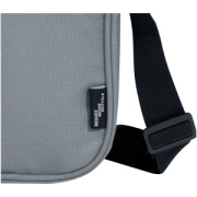 Byron GRS recyklovaná crossbody taška, 2 l