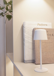 USB dobíjateľná stolná lampa Zenic z RCS recykl. plastu - XD Collection