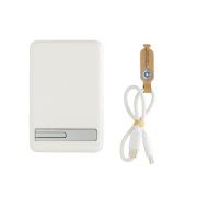 Magnetická powerbanka Zen 5000mAh 5W z RCS plastu a bambusu - XD Collection