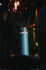 Uzatvárateľná fľaša Omni Sip 720ml z RCS recyklovanej ocele - XD Collection