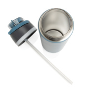 Uzatvárateľná fľaša Omni Sip 720ml z RCS recyklovanej ocele - XD Collection