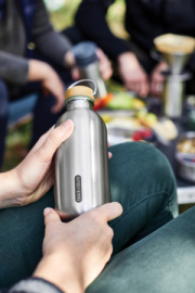 Oceľová fľaša na vodu 600 ml Black+Blum - Black + Blum