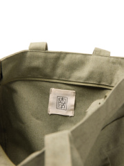 Taška na zips VINGA Hilo z recykl. canvas AWARE™ - Vinga