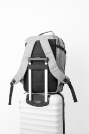 Kellogg batoh RPET na dokumenty