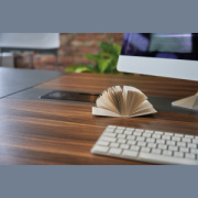 Poznámkový blok z recyklovaného obalu od mlieka - M-Collection