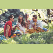 Piknikový kôš pre 4 osoby - M-Collection