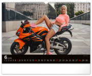 Nástenný kalendár Girls & Bikes 2026, 48 x 33 cm