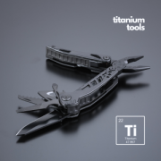 Optima set II: multitool, vreckový nôž a stredná baterka