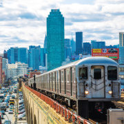 NOTIQUE Poznámkový kalendár New York 2026, 30 x 30 cm