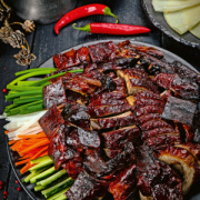 NOTIQUE Poznámkový kalendár Gourmet 2026, 30 x 30 cm