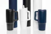Embrace nepretekajúci tumbler z recykl. nerez. ocele 900ml - XD Collection