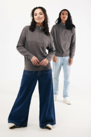 IQONIQ Elgon sveter s krátkym zipsom z recyklovanej bavlny - Iqoniq