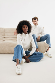 IQONIQ Elgon sveter s krátkym zipsom z recyklovanej bavlny - Iqoniq