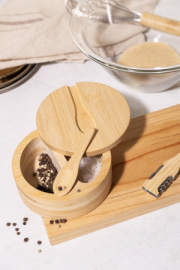 Munnar držiak na soľničky a korenie