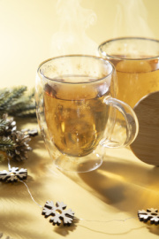 Snostro vianočný sklenený termohrnček