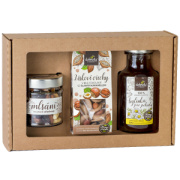 Darčekový balíček Bylinka pre pohodu + Lieskové orechy v bielej čokoláde + Orechové maškrtenie