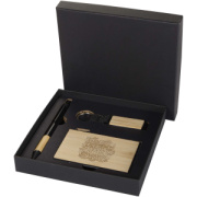 Darčeková sada obsahujúca guľôčkové pero z recyklovaného hliníka RCS, kľúčenku a RFID puzdro na karty