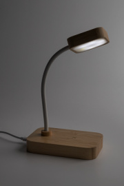 VoltGlow stolná lampa s bezdrôtovou nabíjačkou