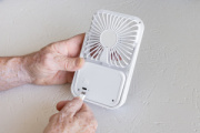 Aervina RCS nabíjateľný stolový ventilátor z rec. plastu - XD Collection